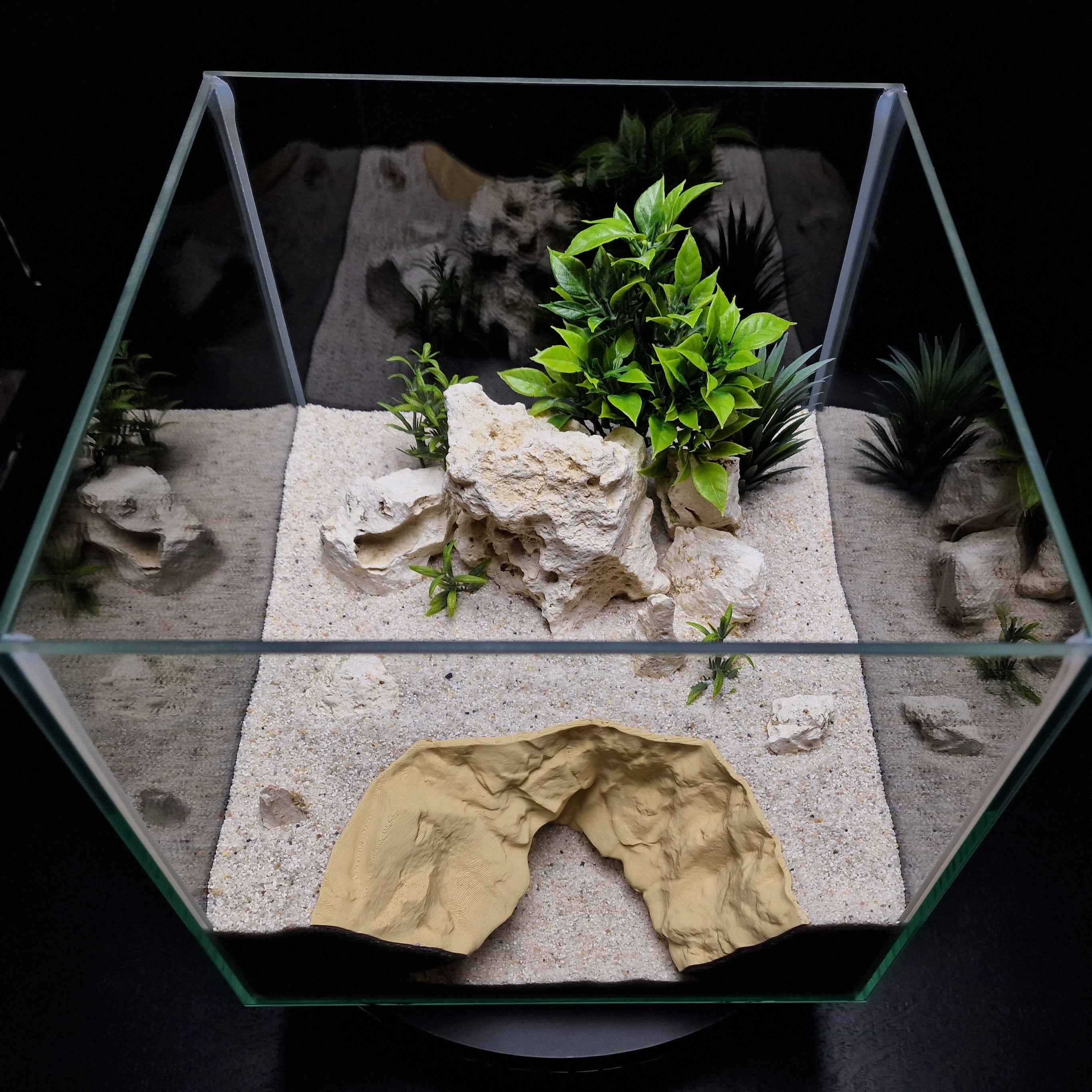 3D Printed Terrarium Rock Rift Feature – Hideout for Terrarium, Aquarium - Fully Customizable Sizing