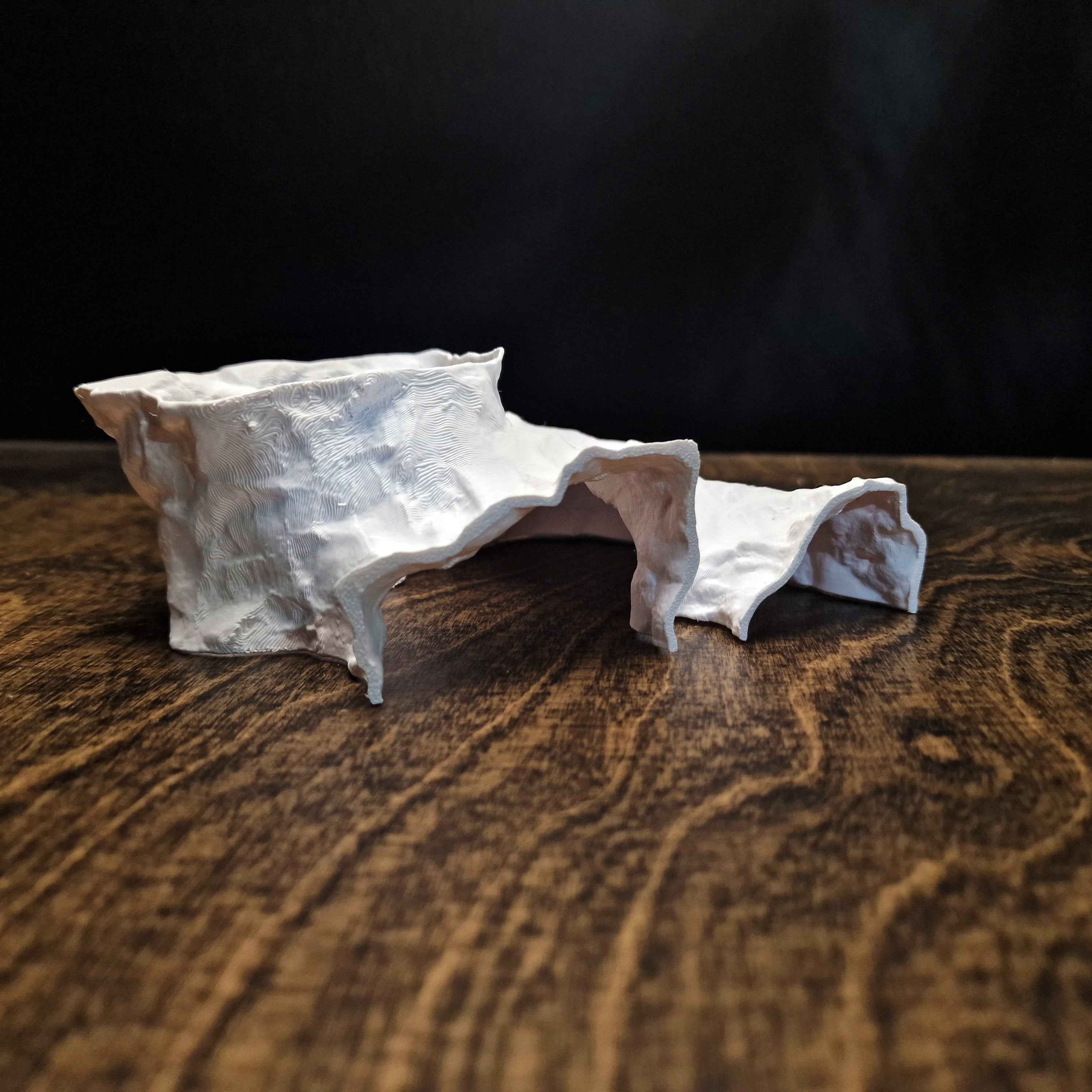3D Printed Terrarium Cave – Rock Hideout for Terrarium, Aquarium - Fully Customizable Sizing