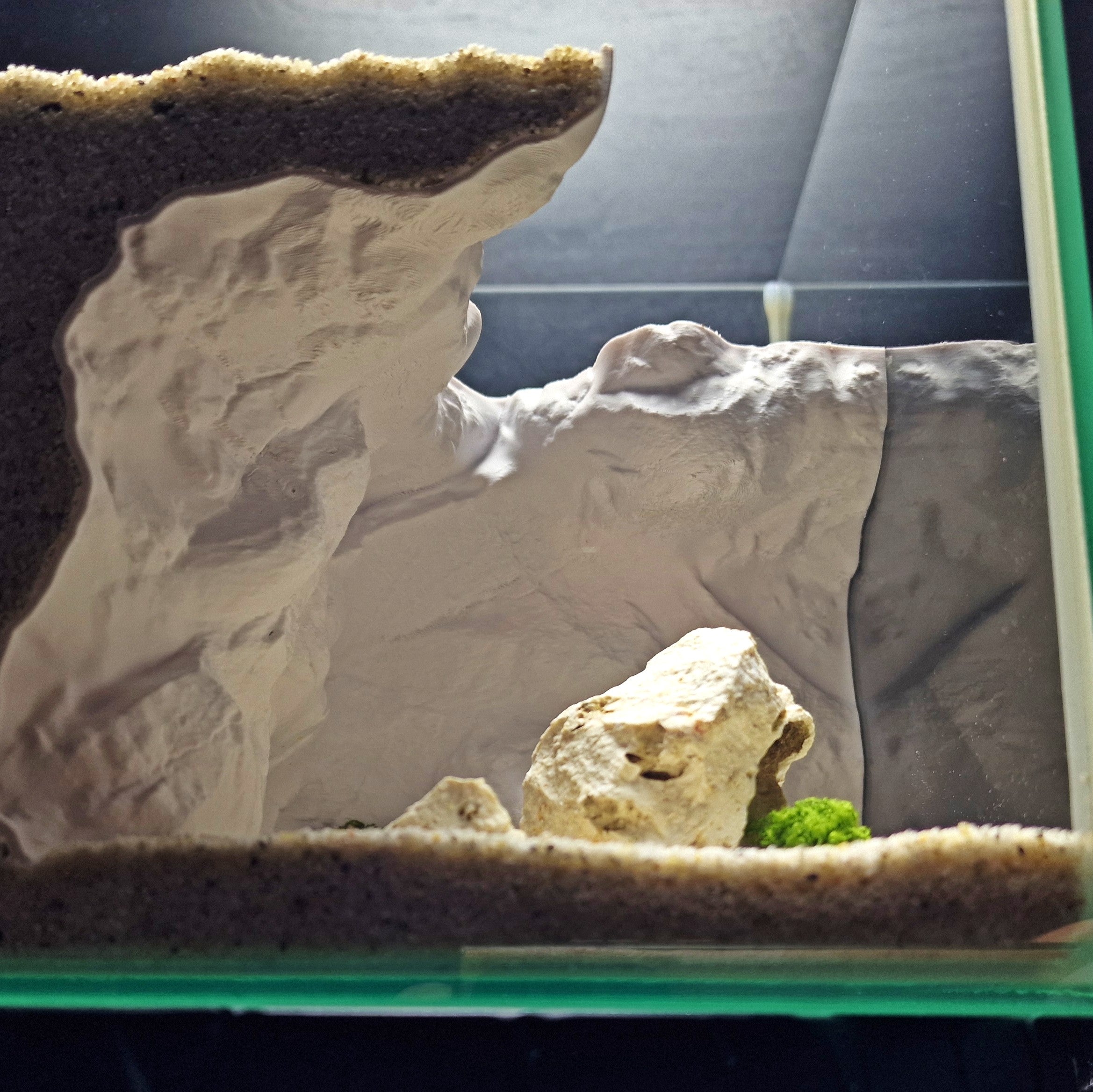 Aquarium Decor Cave | “Different Worlds” | 3D Printed Rock Feature also for Terrarium Kit