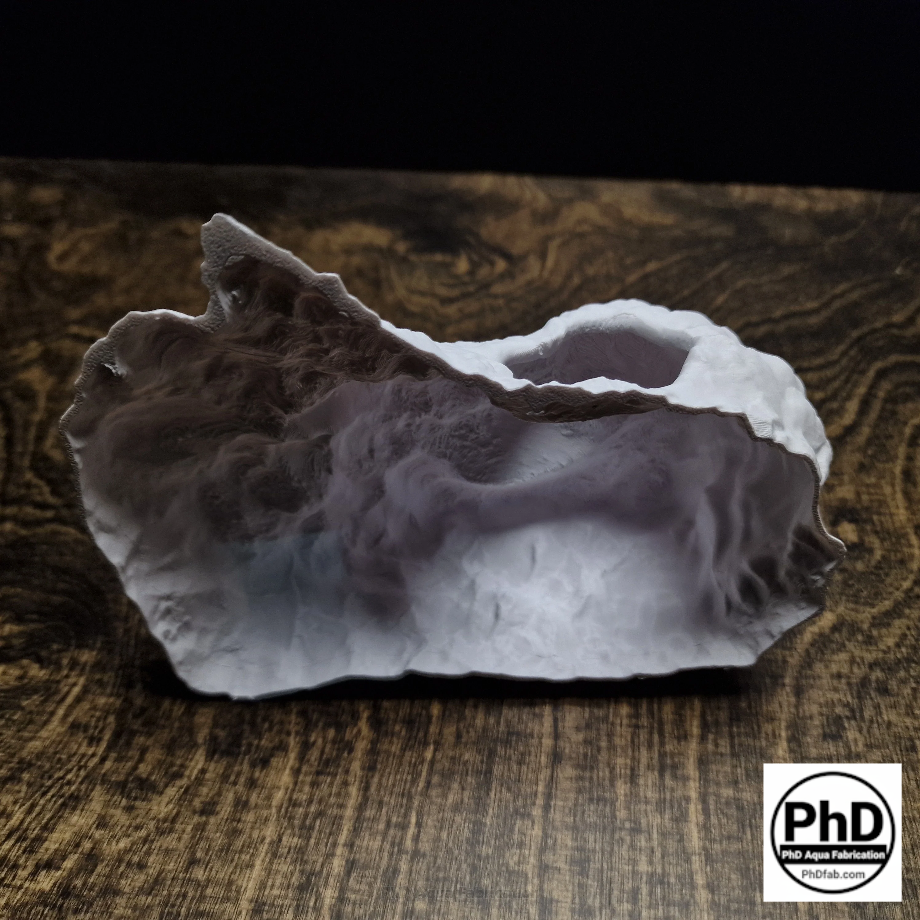 Aquarium Decor Cave - 3D Printed Fish Hide - Single Entrance Rock Den for Betta & Axolotl - Natural Look Fish Tank & Terrarium Ornament