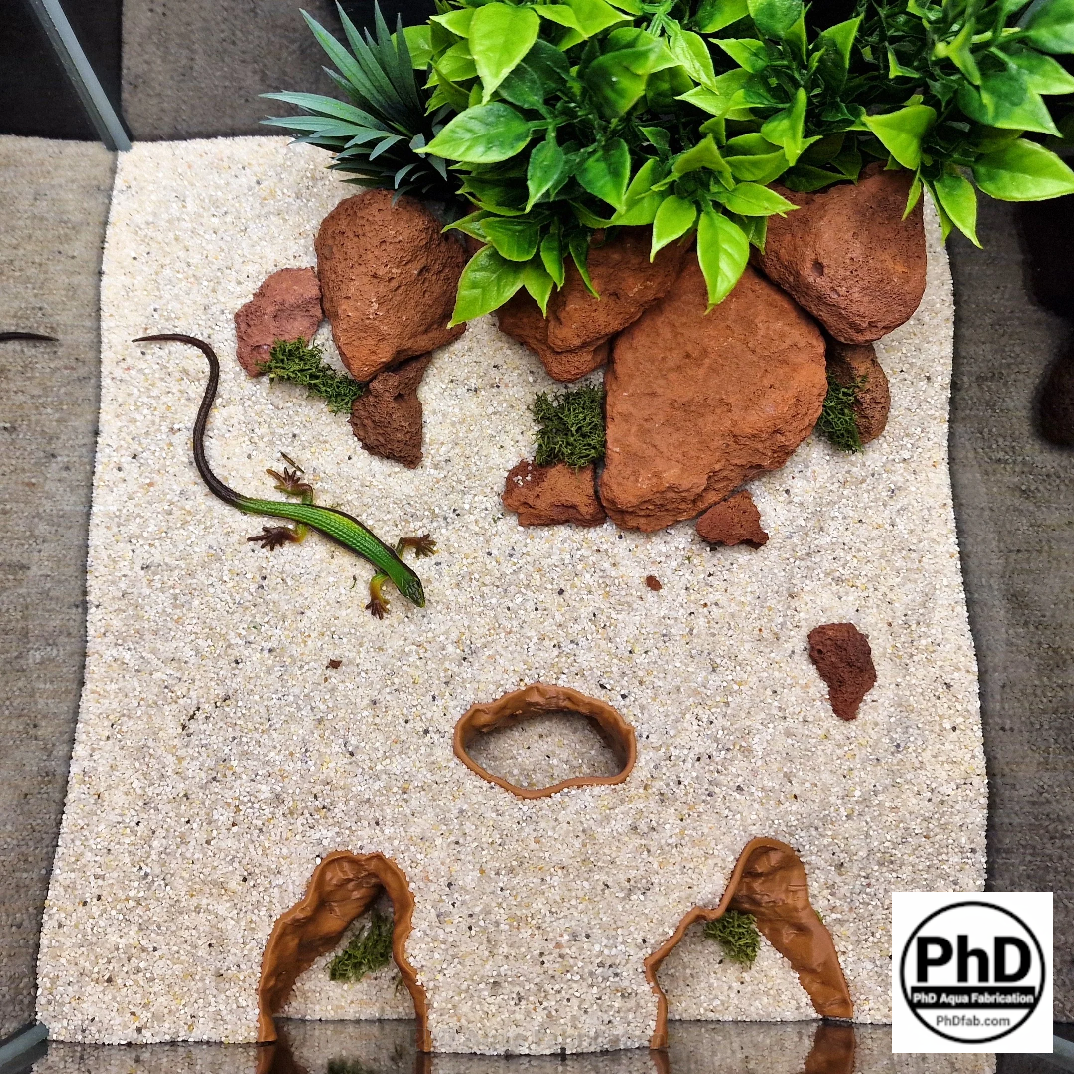 Aquarium Decor Cave - 3D Printed Rock Feature Hideout for Betta & Shrimp - Natural Stone Look Fish Tank Ornament - Terrarium Accessory, AQU-WHIWAY-BR-L, AQU-WHIWAY-WH-L, AQU-WHIWAY-BE-L