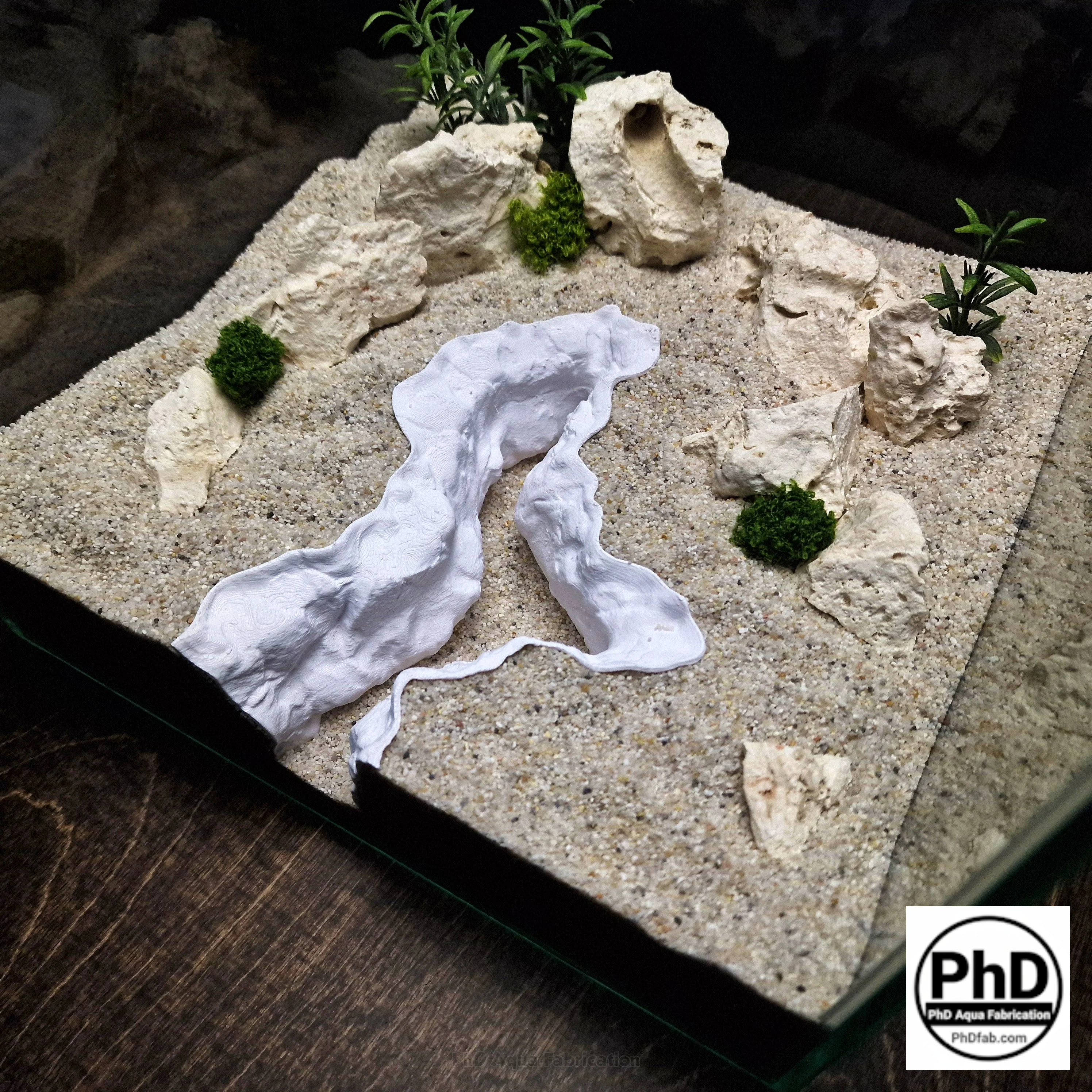 Aquarium Rift Decor - 3D Printed Rock Divider - Aquascaping Ornament & Reptile Terrarium Decoration - "Nowhere Hollow"