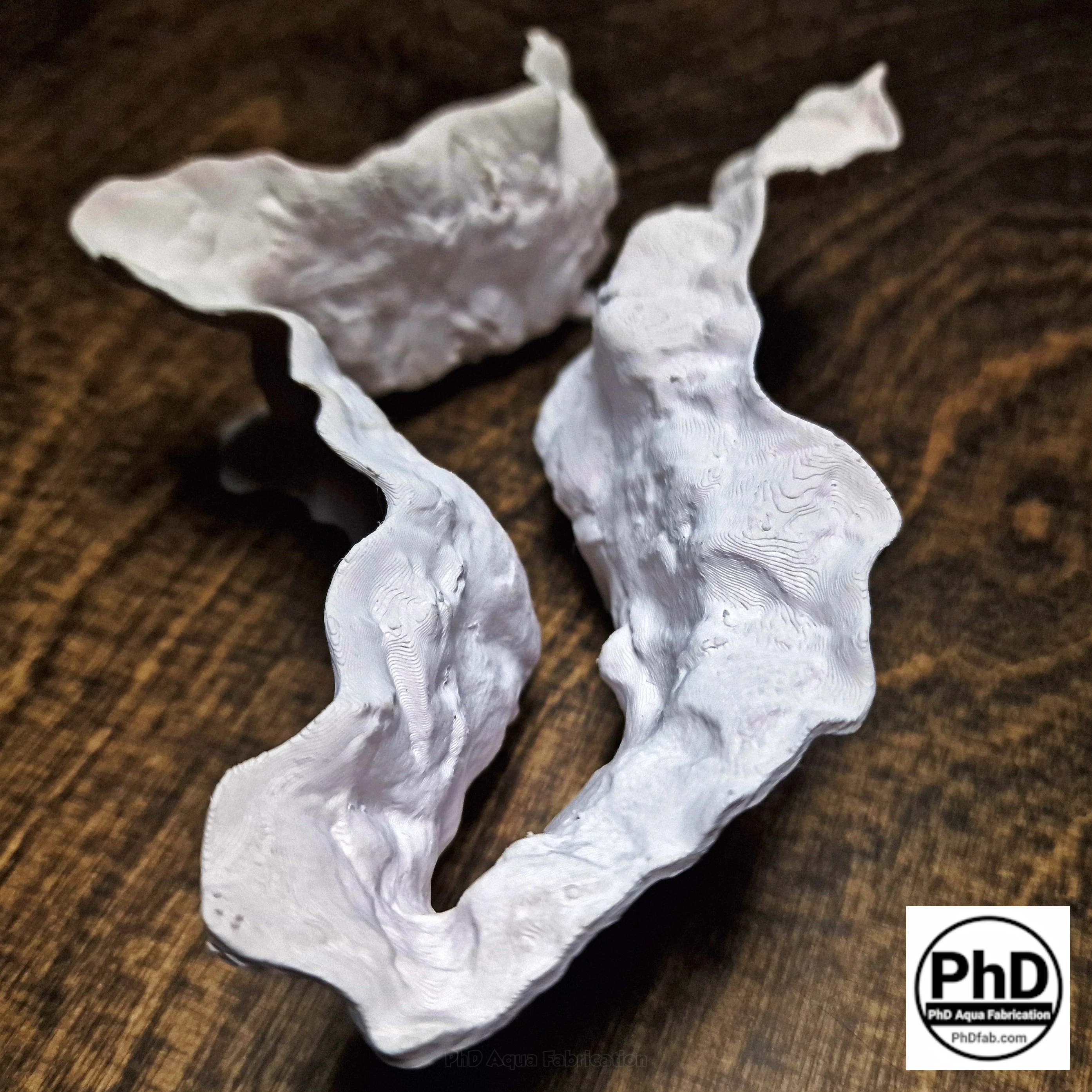 Aquarium Rift Decor - 3D Printed Rock Divider - Aquascaping Ornament & Reptile Terrarium Decoration - "Nowhere Hollow"